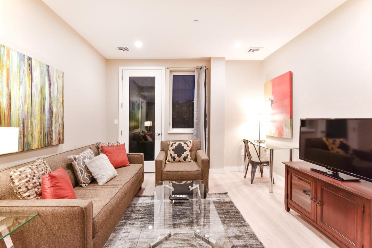 Global Luxury Suites At Longwood บรูคไลน์ ห้อง รูปภาพ
