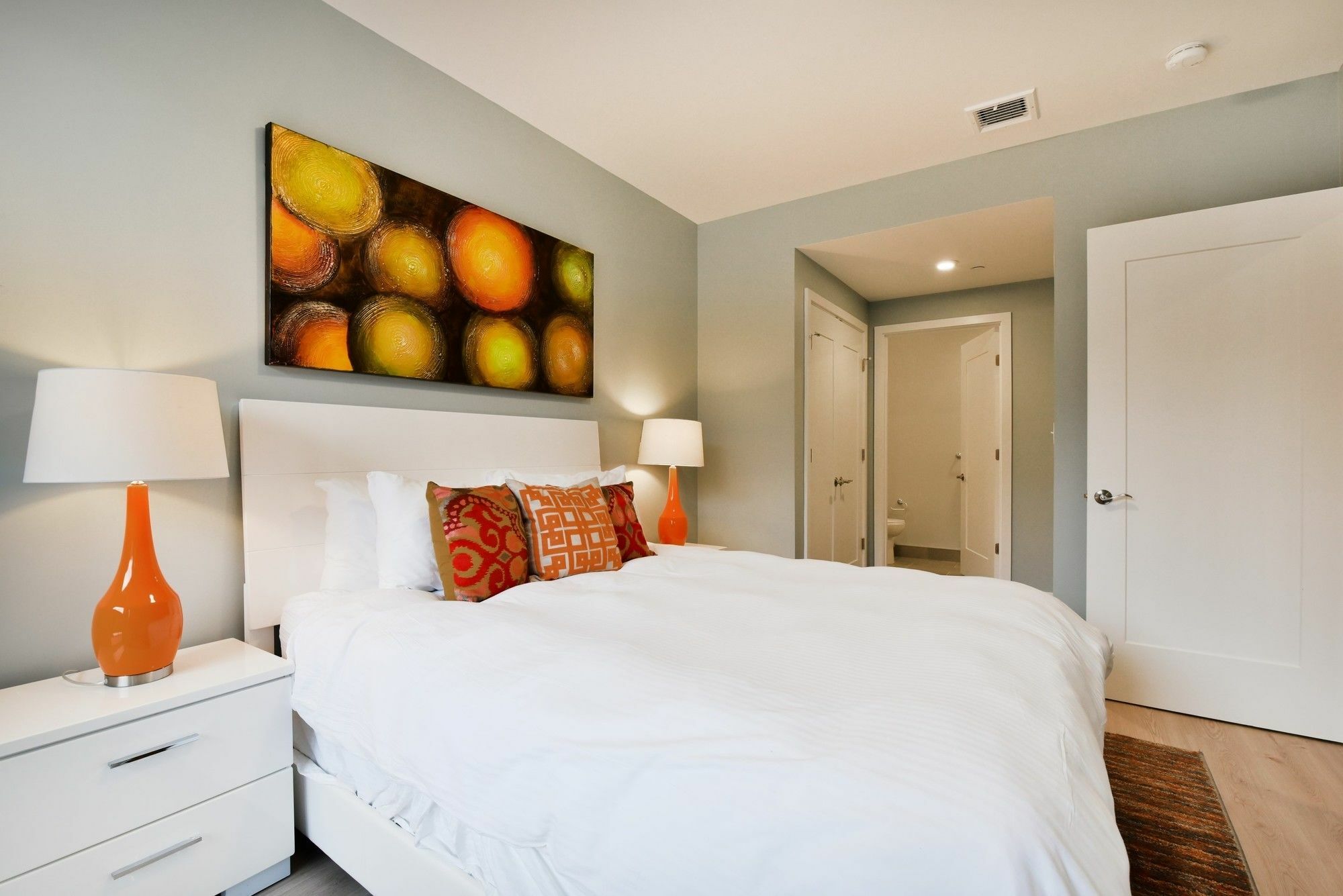 Global Luxury Suites At Longwood บรูคไลน์ ภายนอก รูปภาพ