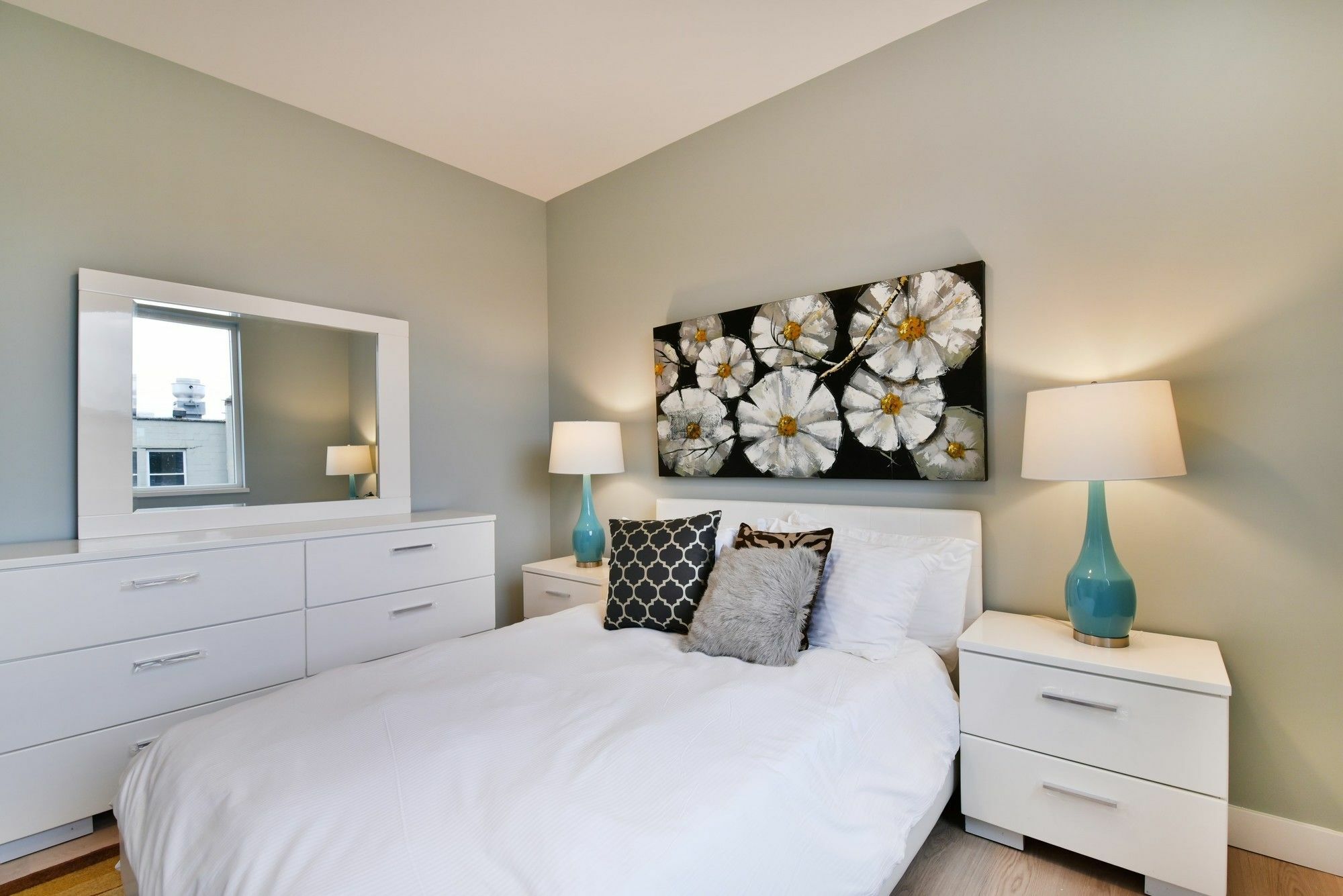 Global Luxury Suites At Longwood บรูคไลน์ ภายนอก รูปภาพ